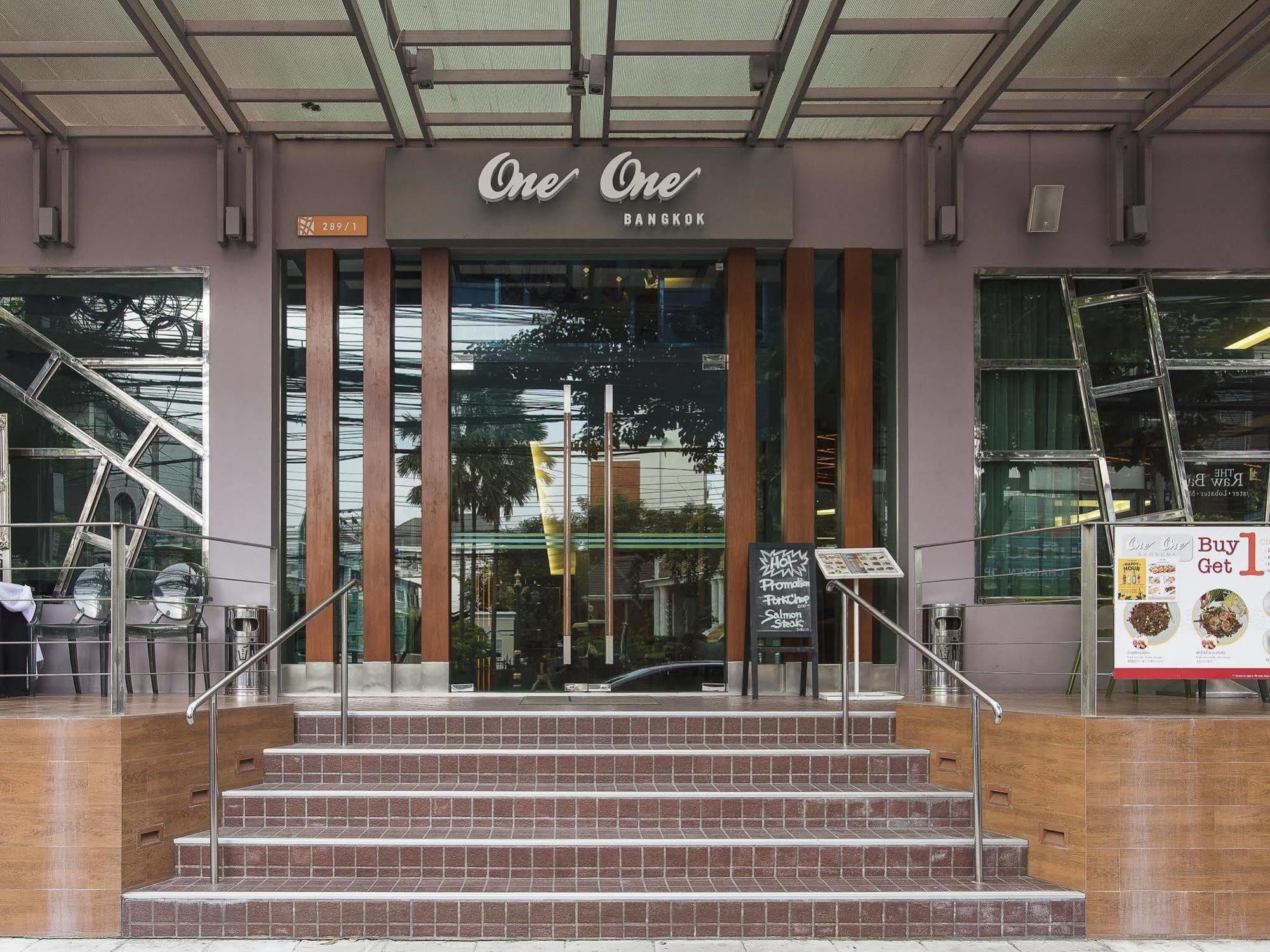 One One Bangkok Banguecoque Exterior foto